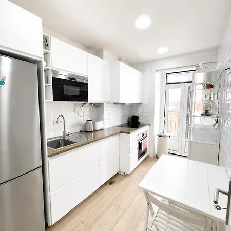 Lovely Flat Close To Estrela And Lapa Апартаменты *